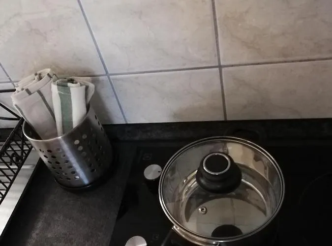 Urban アパート ピラン