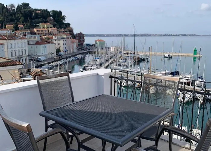 Lägenhet Urban Piran