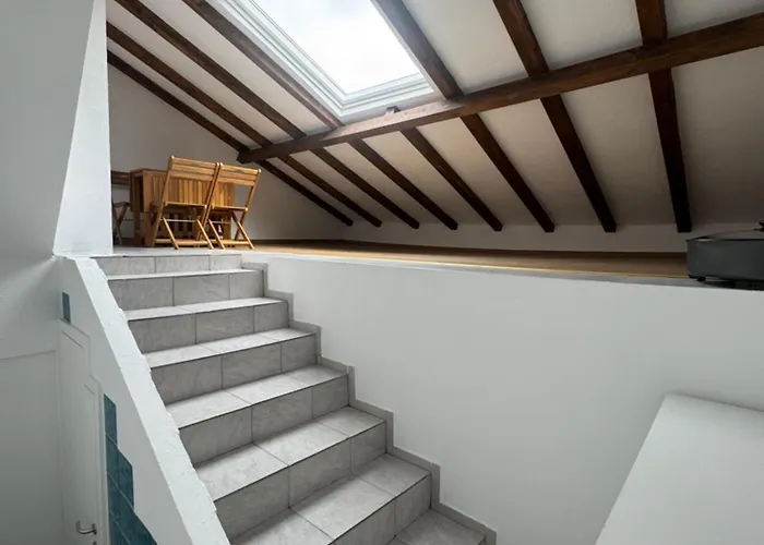 Urban アパート *